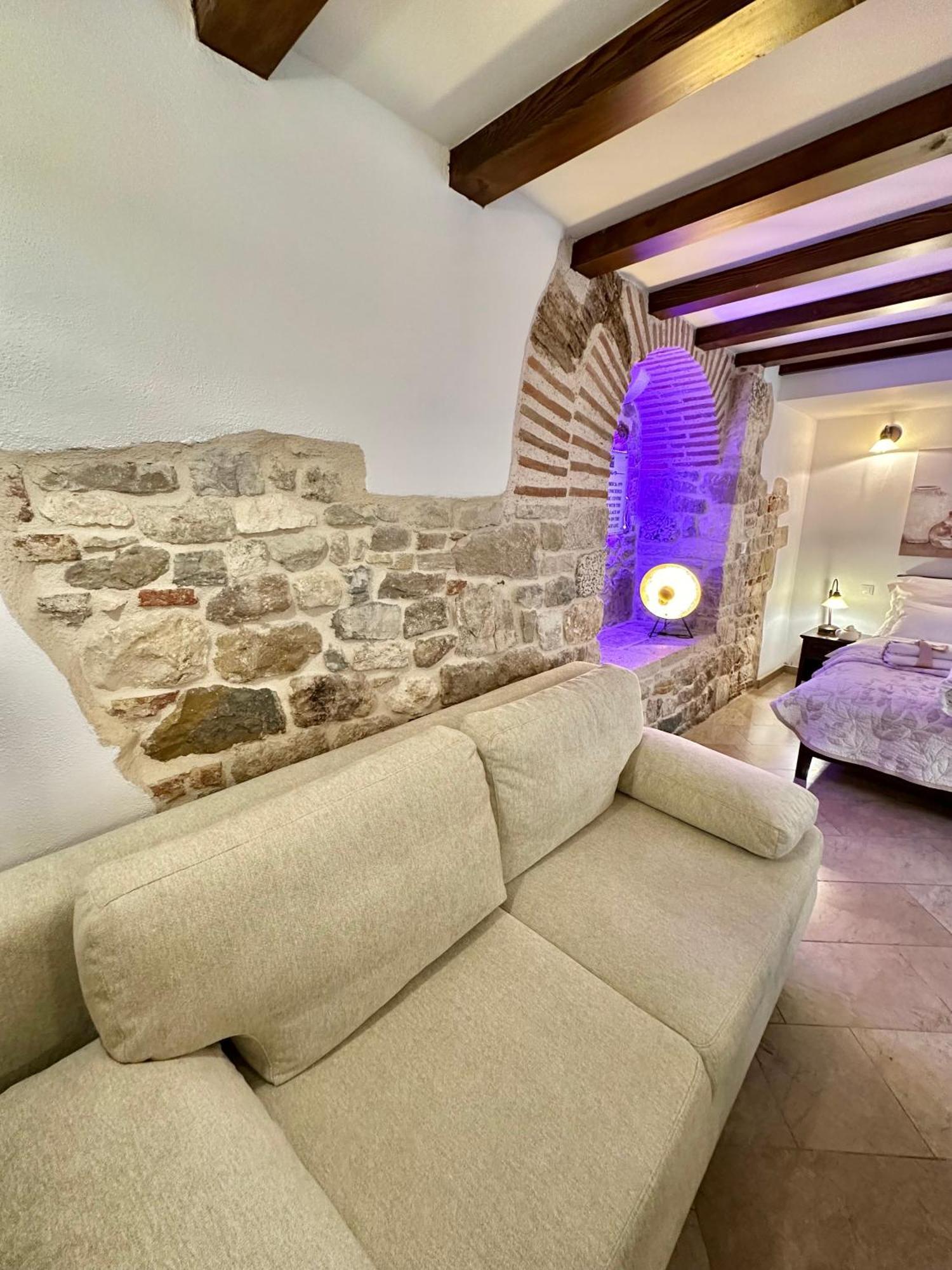 Apartament Diocletian Wine *